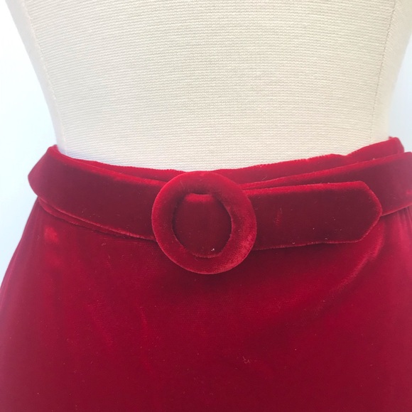Vintage 70’s does 40’s red velvet long belted maxi skirt - Picture 2 of 14